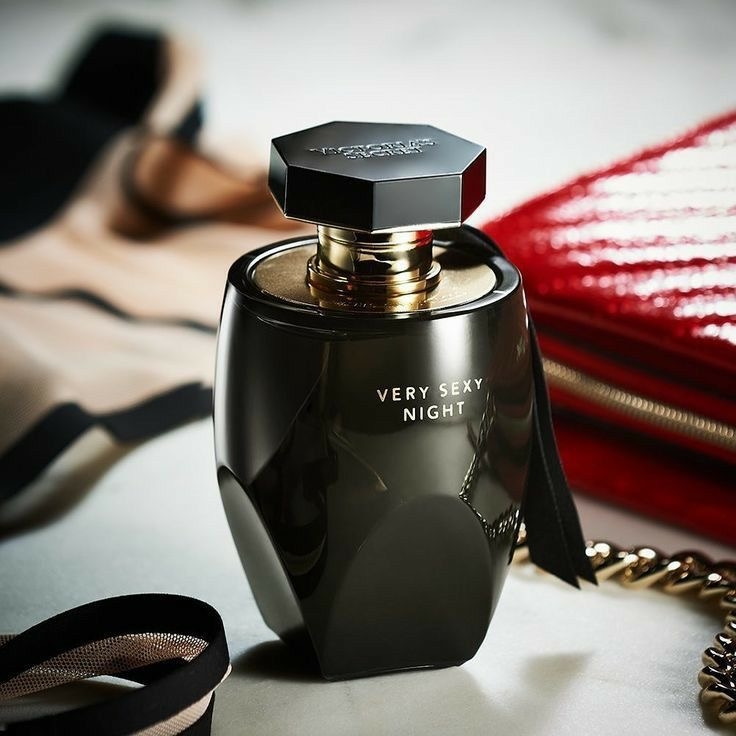 عطر وری سکسی نایت ویکتوریا سکرت | Victoria Secret Very Sexy Night